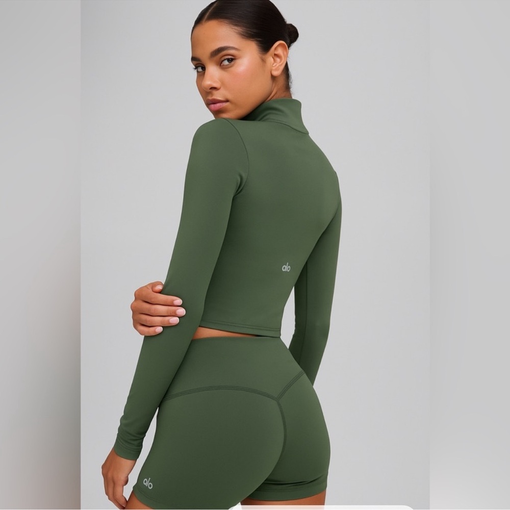 ALO NWT Softsculpt Precision 1/4 Zip Long Sleeve - Clover Green